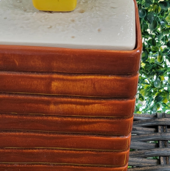 Vintage Stack Of Toast Cookie Jar With A Butter Knob. - Picture 4 of 5